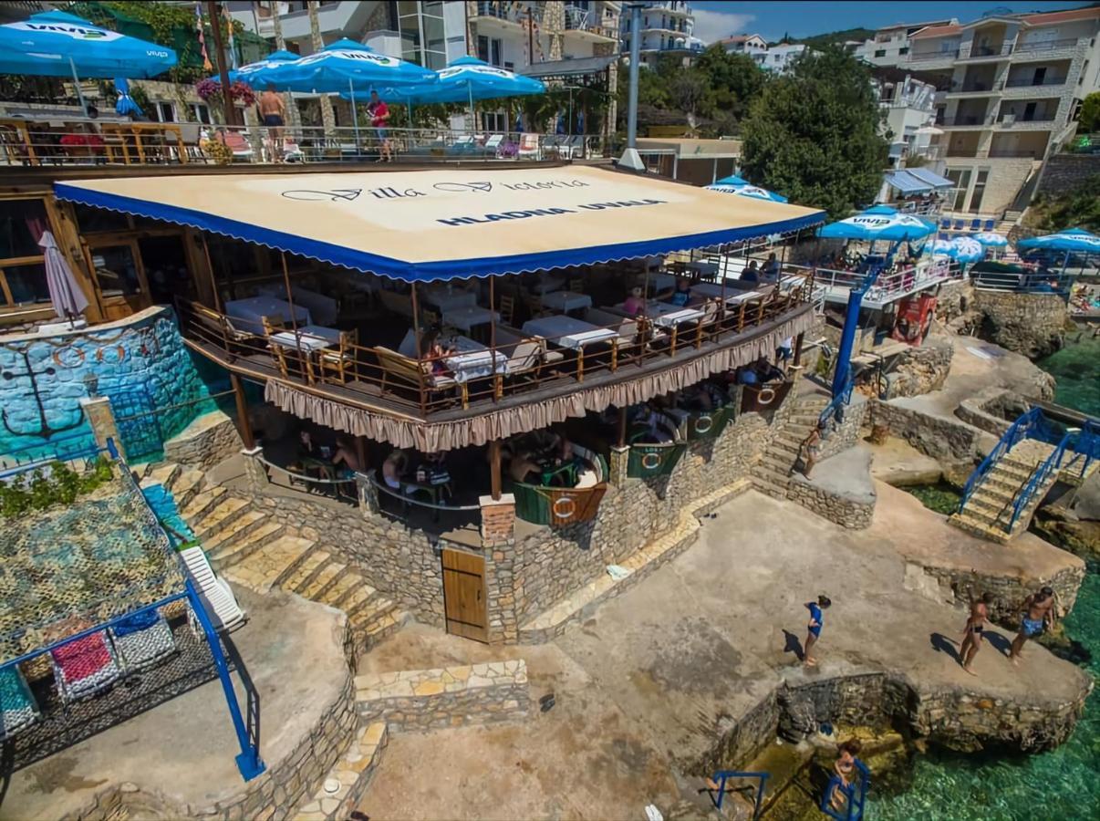 Hotel Victoria บาร์ ภายนอก รูปภาพ